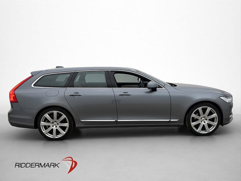 Bild 4 av Volvo V90 D5 AWD Inscription B&W HUD Pano 360° BLIS Drag