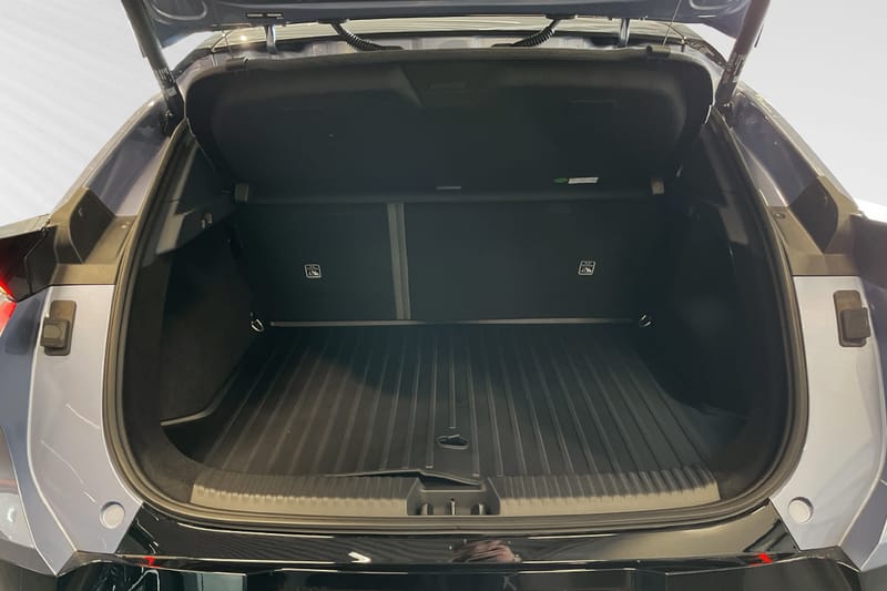 Lynk & Co 02 EV