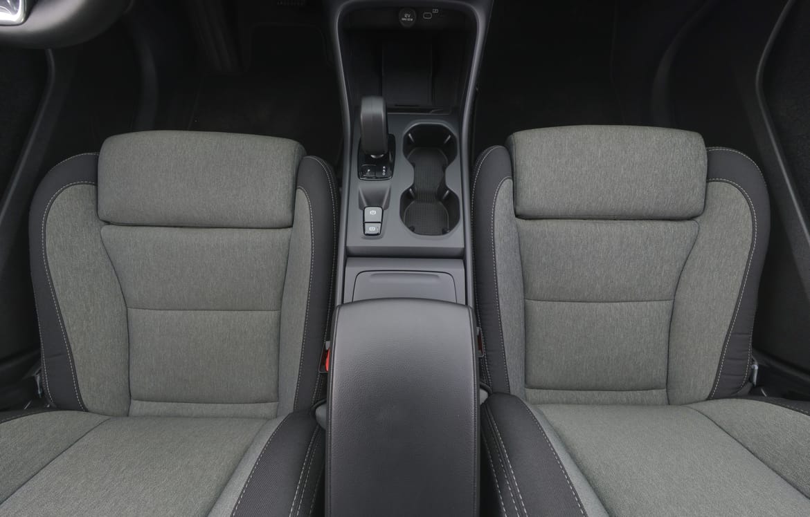 Volvo XC40 2024 - miniatyr 9