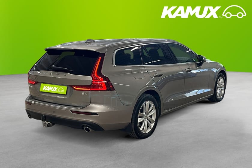Bild 4 av Volvo V60 B4 Geartronic, Momentum Advanced Navi Rattv D-värm