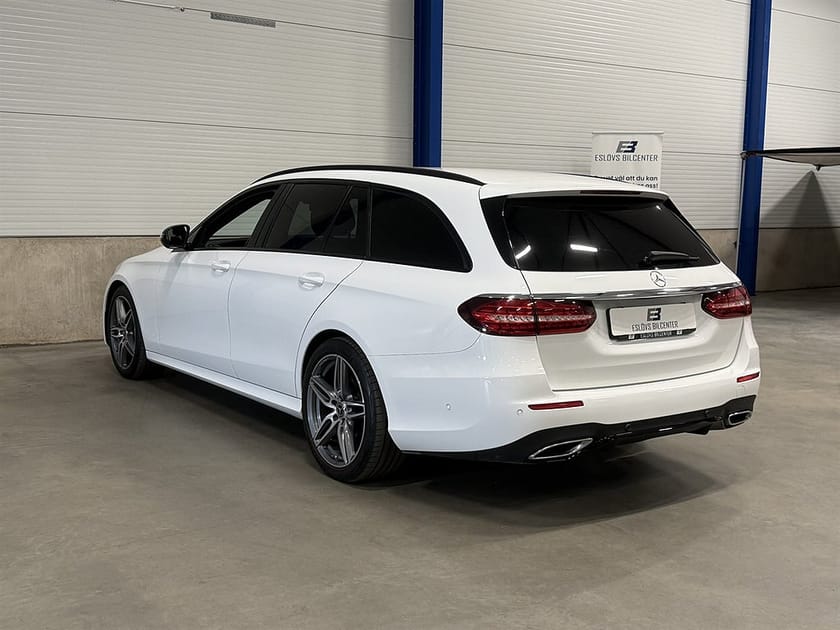 Bild 5 av Mercedes-Benz E 220 T d 194 HK 9G-Tronic / AMG / Värmare /