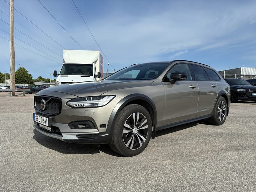 Bild 1 av Volvo V90 Cross Country B4 AWD Geartronic, 197hk, 2021