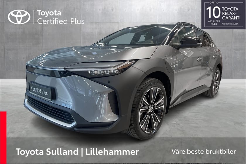 Bilde 1 av Toyota bZ4X EXECUTIVE BI-TONE, LYST INTERIØR, SJEKK KM.STAND!