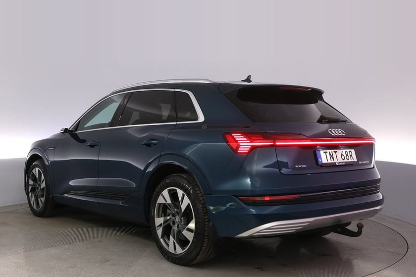Bild 4 av Audi e-tron 55 quattro Proline Adv. Pano 360 Elstol B&O Drag