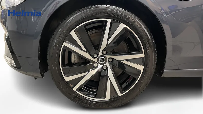 Bild 17 av 18 – Volvo V90 Recharge T8 Ultimate Dark