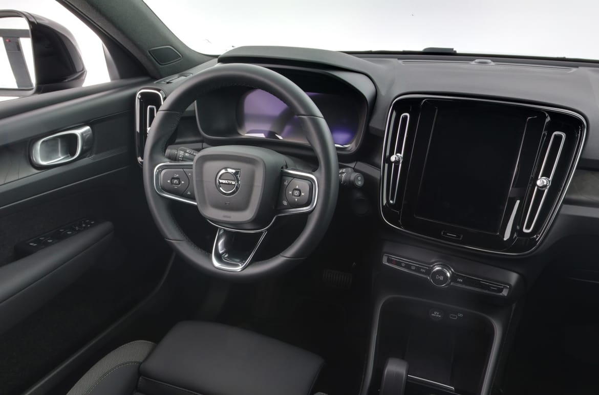 Volvo XC40 2023 - miniatyr 8