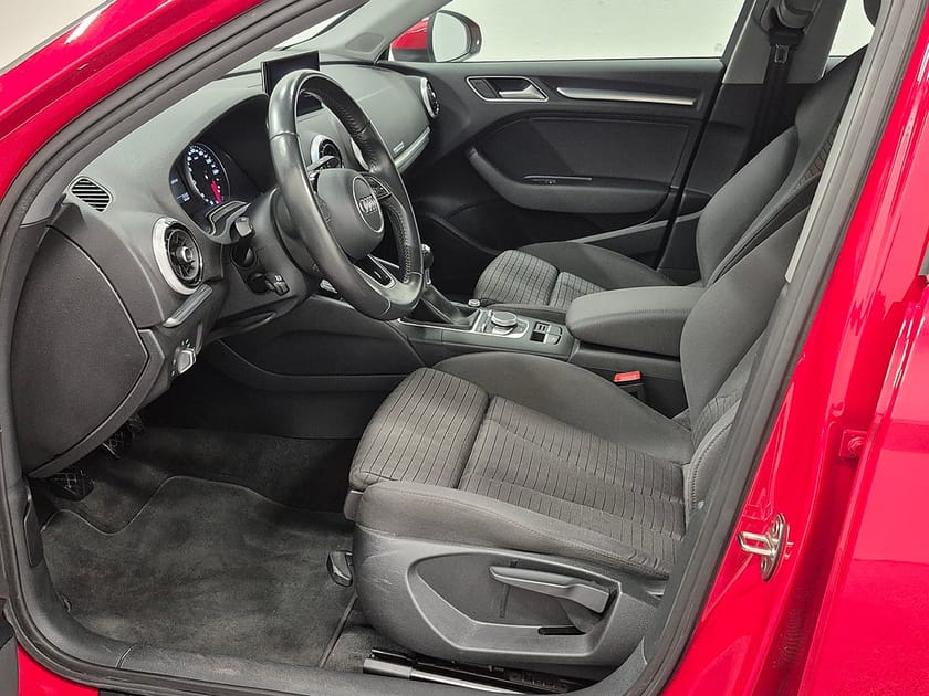 Bild 2 av Audi A3 Sedan TDI 150HK