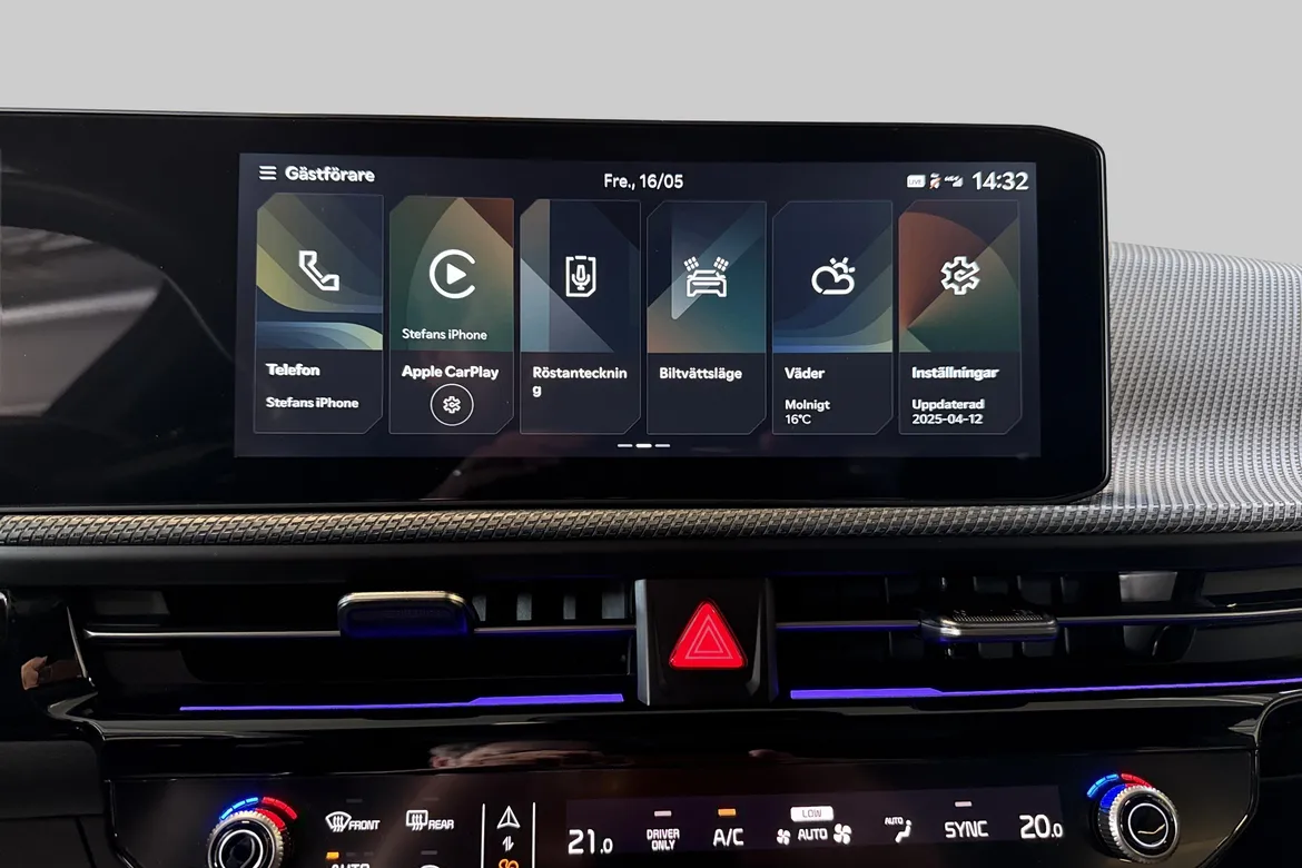 picture of a car