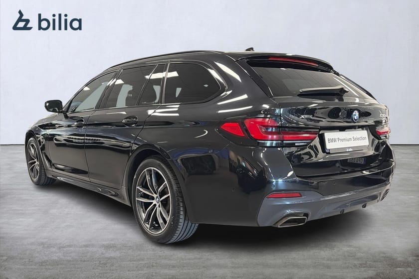 Bild 2 av BMW 530e xDrive Touring M-sport | HiFi | Drag | Adaptiva LED