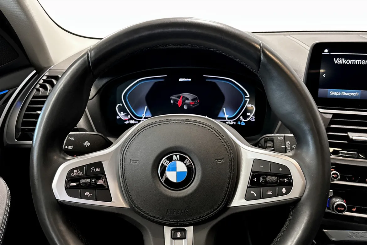 BMW X3 xDrive30e
