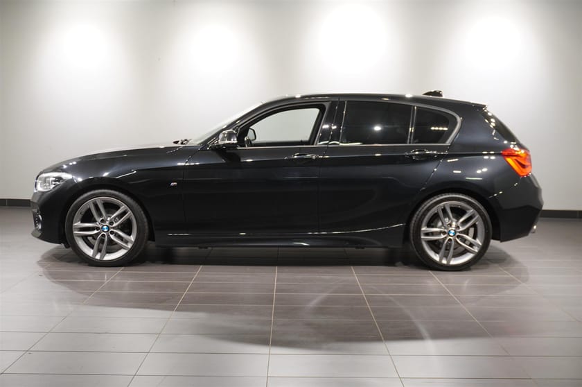 Bild 3 av BMW 118d M Sport Aut Taklucka LED H K PDC