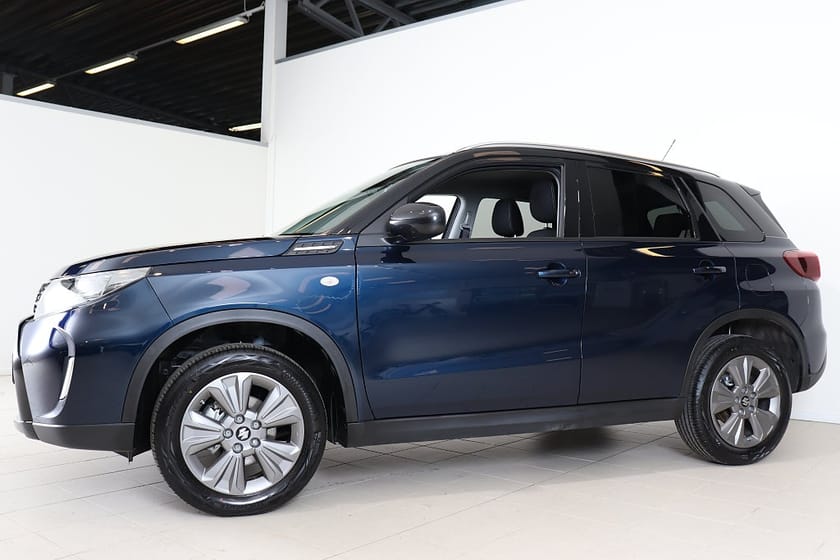 Bild 3 av Suzuki Vitara Hybrid AllGrip 1.4T 4x4 AUT 110hk Select Navi B-Kamera DEMO