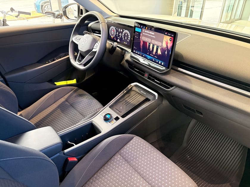 Bild 5 av Volkswagen T-Roc 1.5 ETSI 150 HK  DSG7 *Nya T-roc*