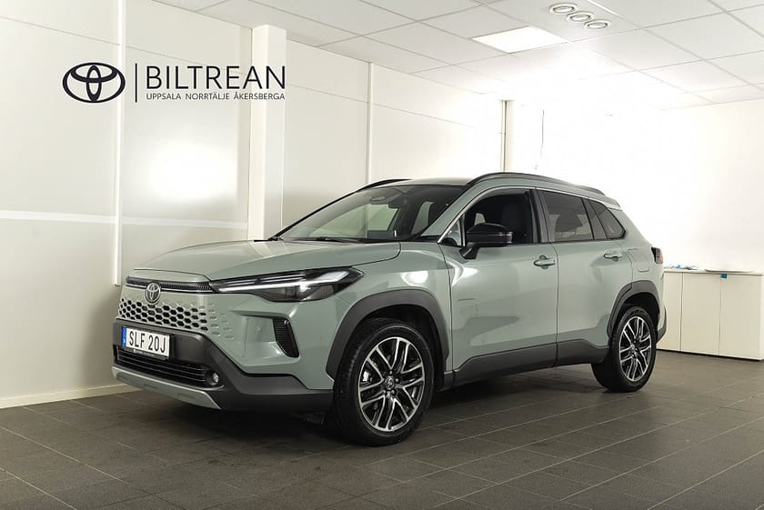 Bild 1 av Toyota Corolla Cross Hybrid 1,8 Elhybrid Style Navi Backkamera Drag Nya Modellen