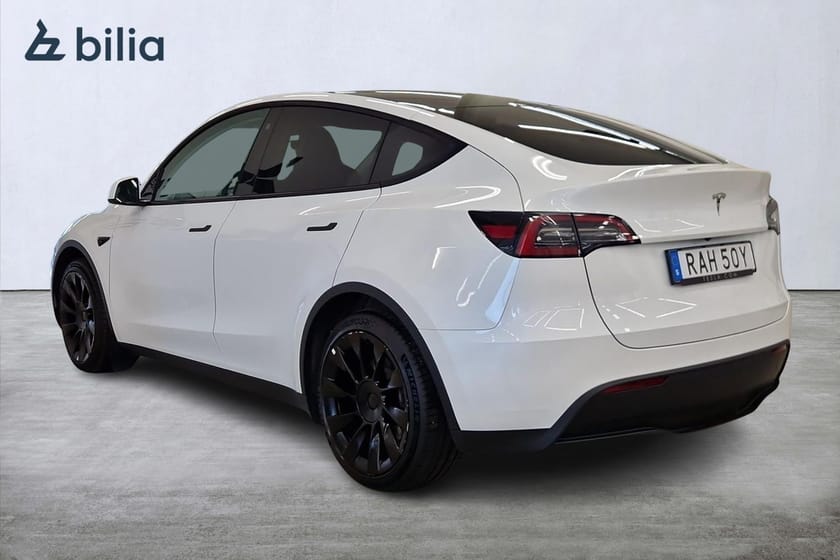 Bild 2 av Tesla Model Y Standard Range RWD I KEYLESS I 360 KAMERA I PANORAMA