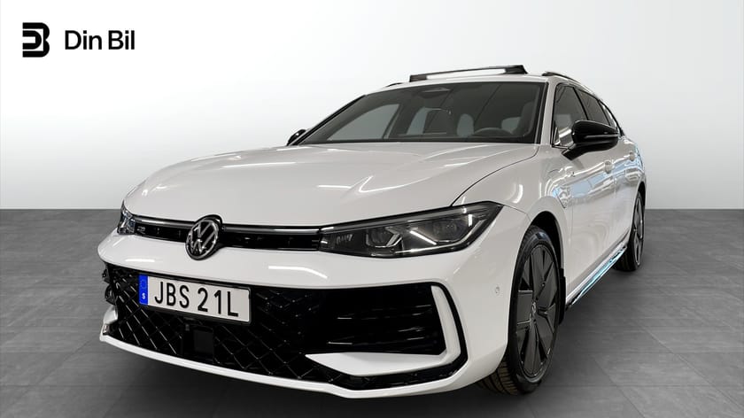 Bild 1 av Volkswagen Passat Variant eHybrid 1.5 TSI 272HK DSG / 360-Kamera & Pano