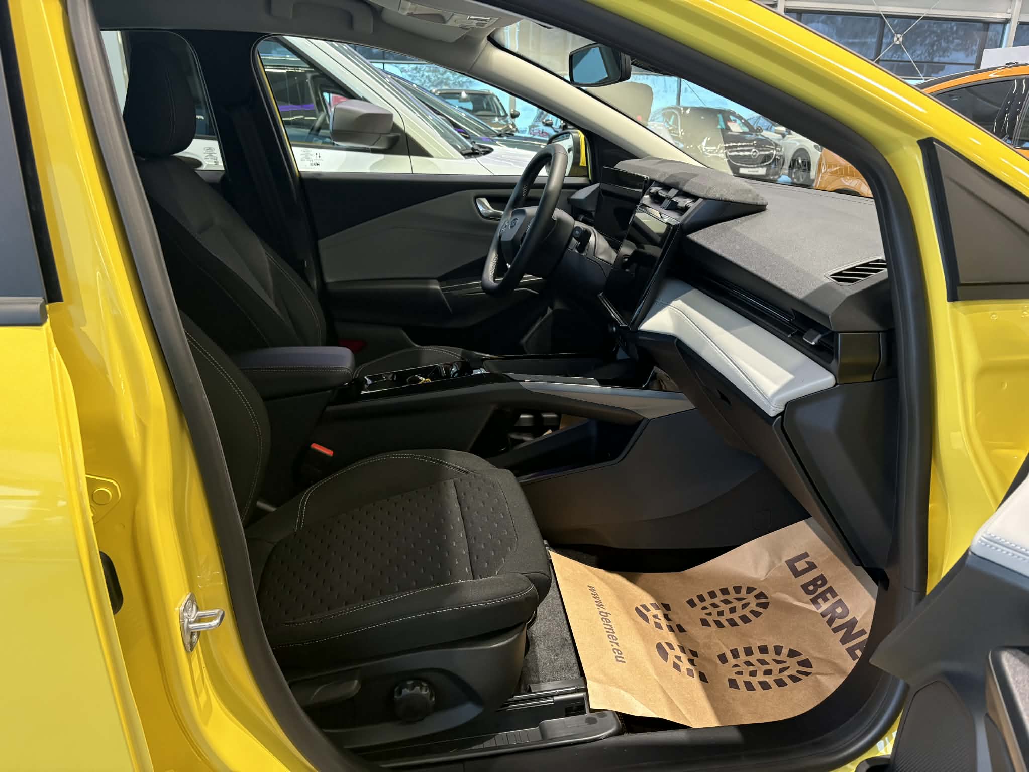 Thumnail bilde 2 av Ford Puma Gen-E