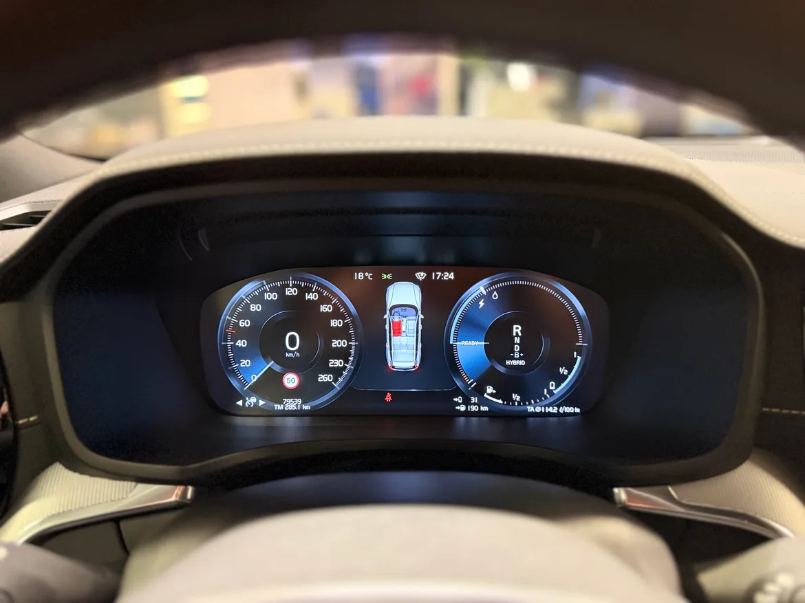 picture of a car