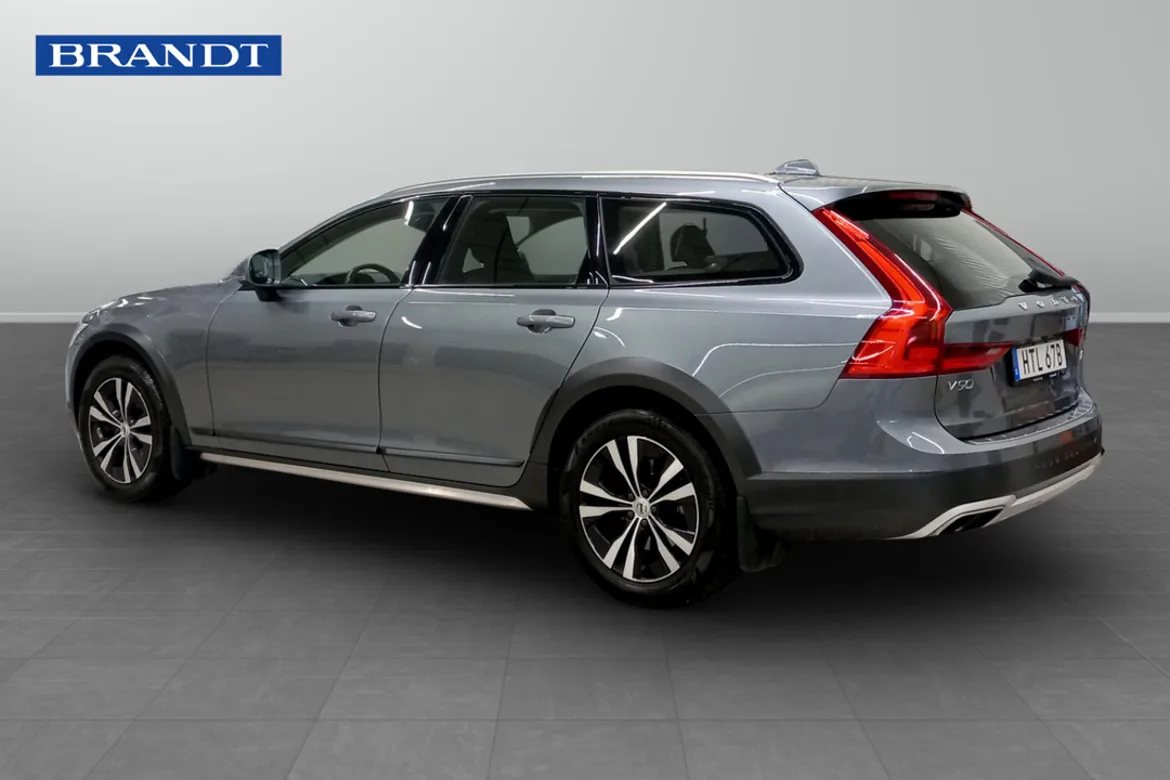 Volvo V90 Cross Country D4 AWD