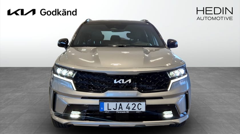 Bild 2 av Kia Sorento PHEV BLACK EDITION, MOMS!