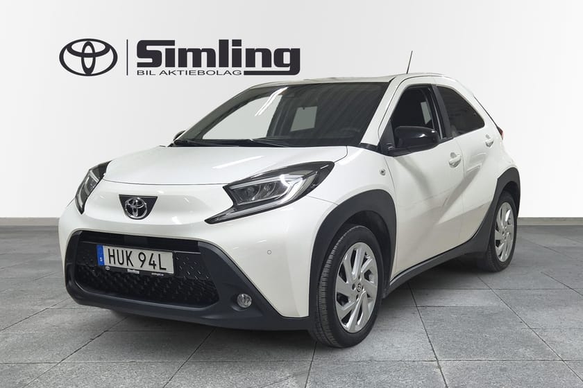 Bild 1 av Toyota Aygo X 1,0 VVT-i CVT Play Comfort & Style / Motorvärmare