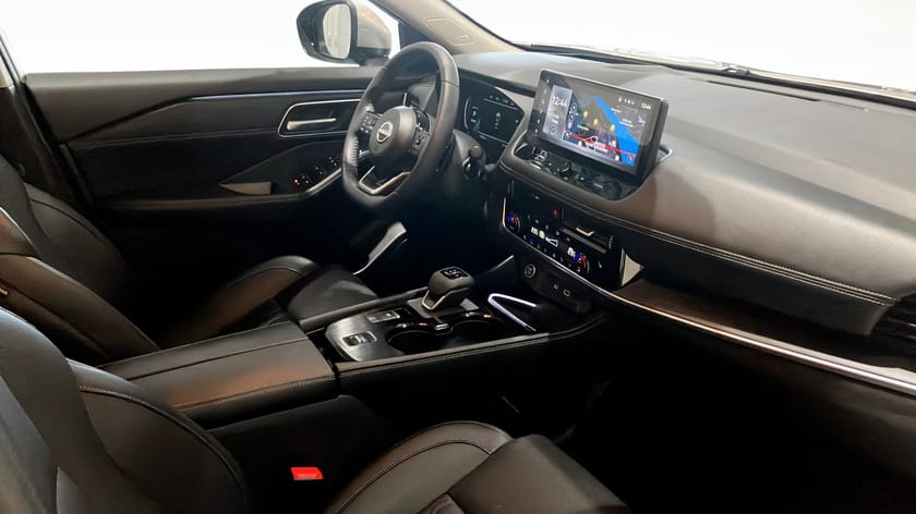 Bild 3 av Nissan X-Trail MHEV 2WD TEKNA