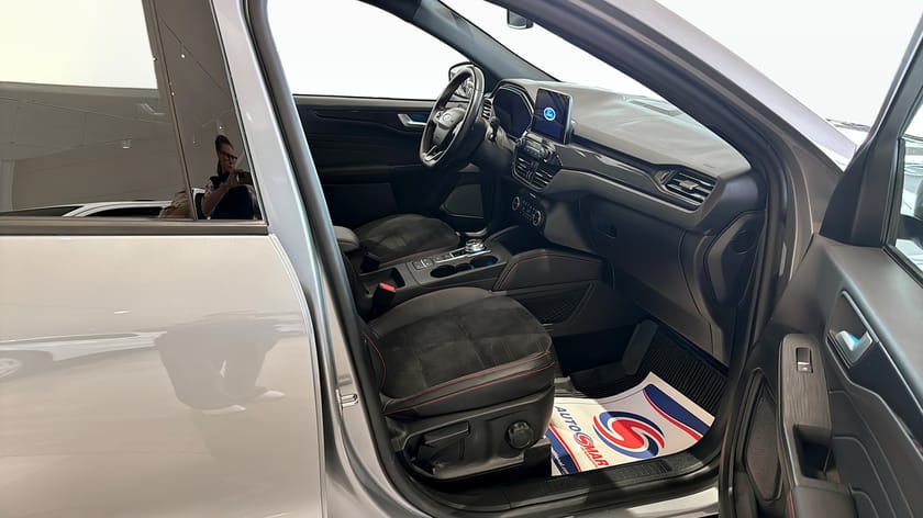 Bild 3 av Ford Kuga Plug-In Hybrid St-Line X Business edt. PHev, Privatleasing från 4795kr/mån