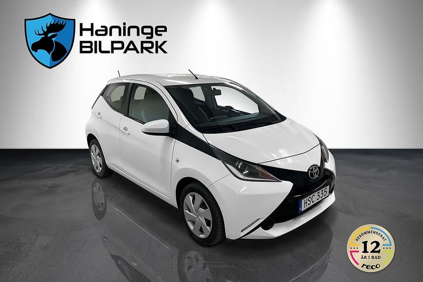 Bild 4 av Toyota Aygo 1.0 VVT-i X-PLAY SUPERDEAL 3.95% KAMKEDJA / AUX