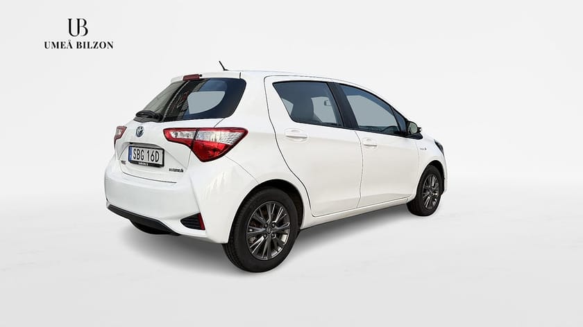 Bild 4 av Toyota Yaris Hybrid e-CVT Active Euro 6