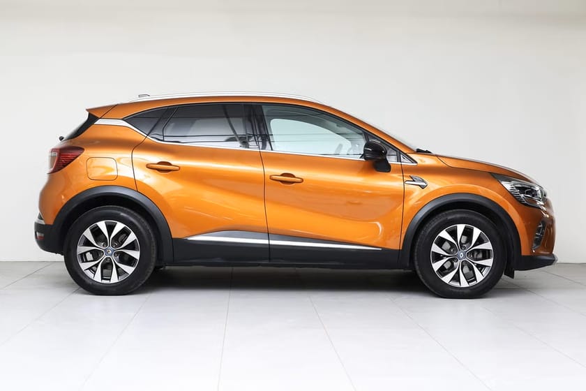 Bilde 4 av Renault Captur E-TECH Plugin-Hybrid 160 INTENS E-TECH/VELUTSTYRT/INNBYTTE