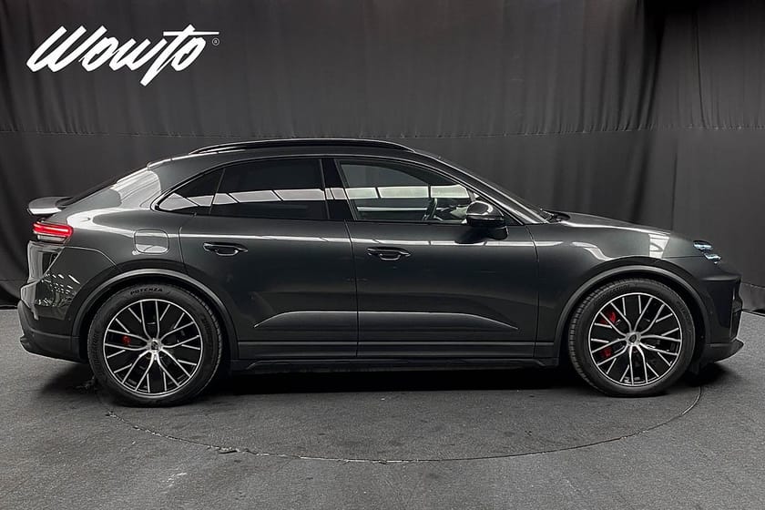 Bild 3 av Porsche Macan Turbo 639HK /Pano /Drag /Se Spec /Moms