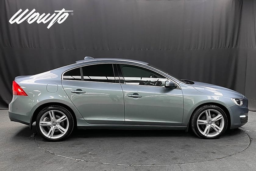 Bild 3 av Volvo S60 D4 AWD 220HK Polestar Classic Momentum /Värmare