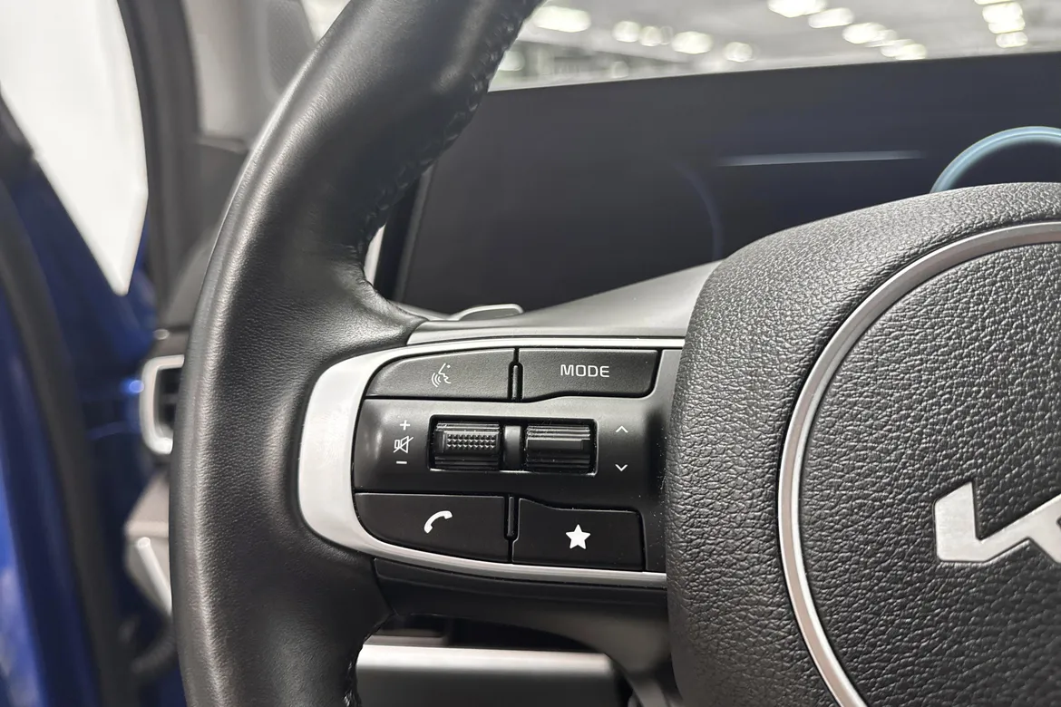 picture of a car