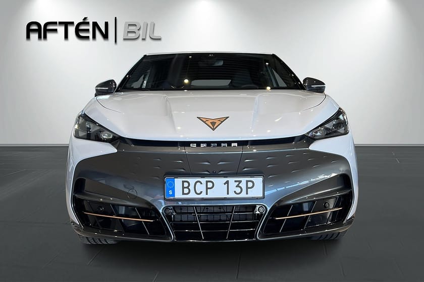 Bild 2 av CUPRA Tavascan VZ 77kWh AWD 340hk|Pano, HUD, 360 kamera Demo