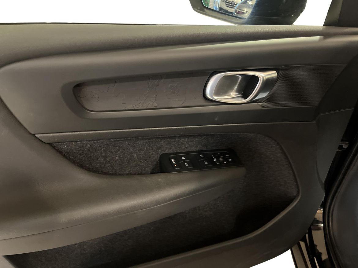 Volvo XC40 2023 - miniatyr 14