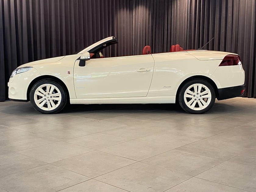 Bild 3 av Renault Mégane Coupé-Cabriolet Floride 1.4 TCe 130 Hk (SAMLARBIL)