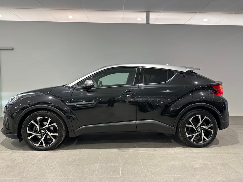 Bild 4 av Toyota C-HR Hybrid – X-Edition, Ljudsystem JBL, Parkerings kamera