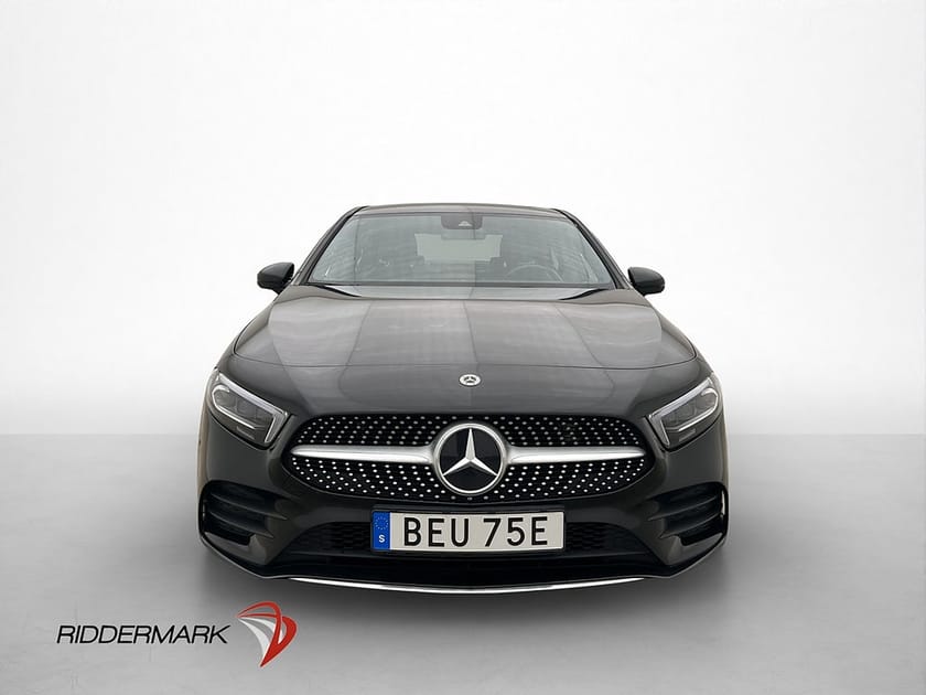 Bild 2 av Mercedes-Benz A 250 4MATIC Sedan 4M AMG Sport Kamera Skinn Navi CarPlay