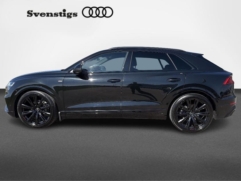 Bild 4 av Audi Q8 50 TDI quattro 50TDI 286hk S-line Panorama Backkamer Drag & Värma