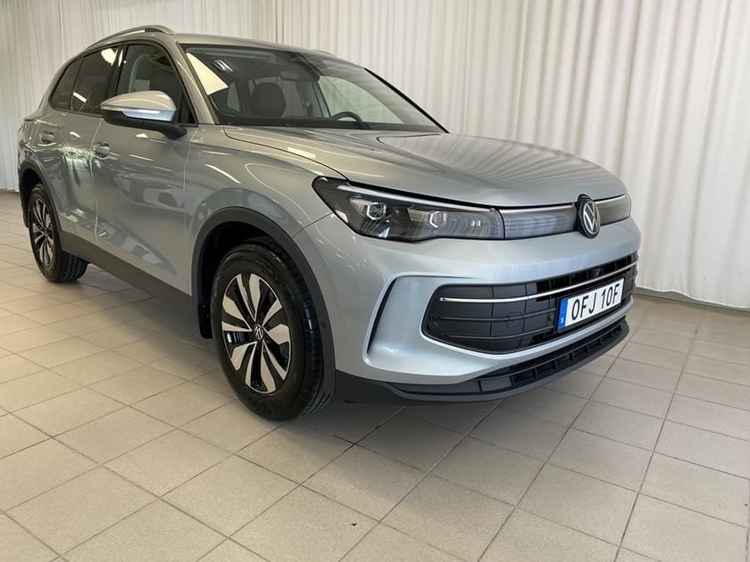 Bild 1 av Volkswagen Tiguan Life eTSI150 DSG, Dragkrok