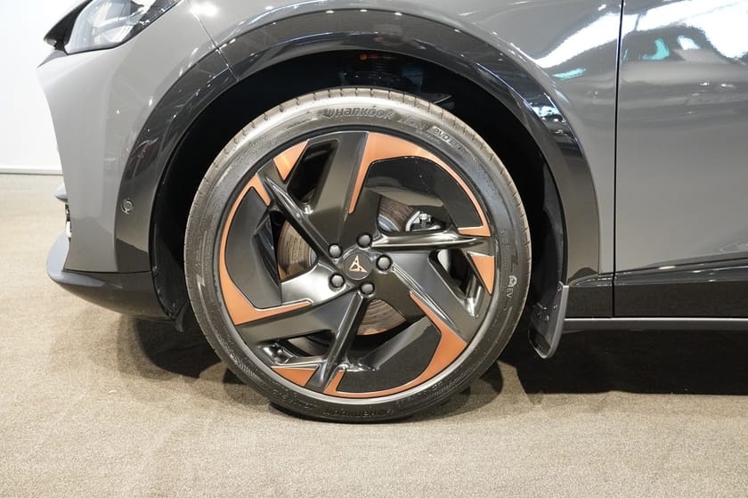 Bild 2 av CUPRA Tavascan VZ 77 KWH 340 HK AWD DEMO
