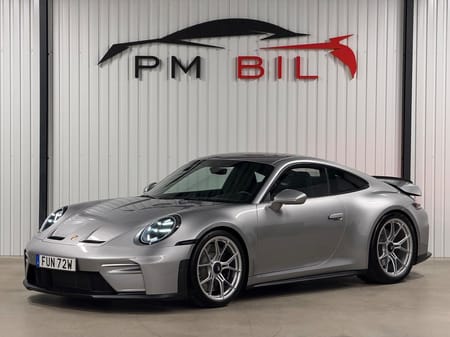 Porsche 911 GT3 Touring 992.2 Extrautrustad för 307.000kr (Baksäte)