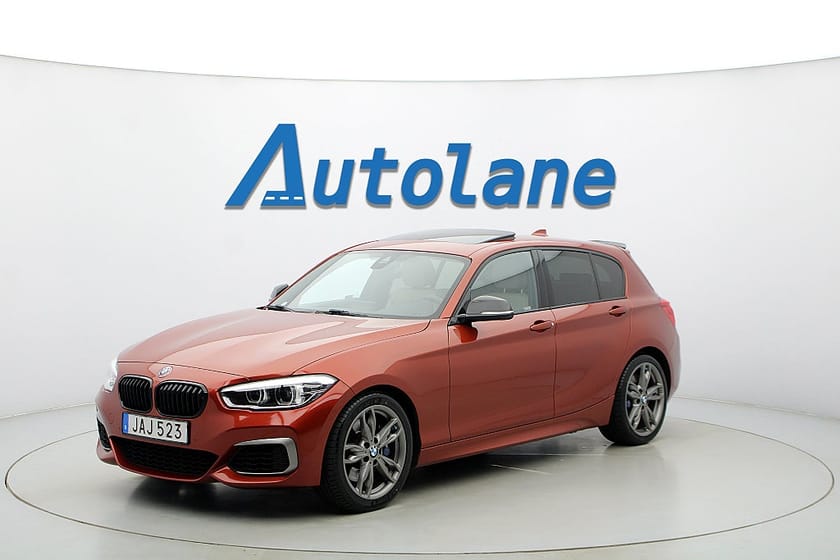 Bild 4 av BMW M140i xDrive M-Performance Taklucka, H/K, Helskinn 340hk