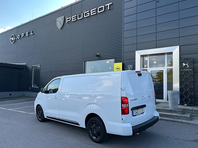 Bild 2 av Opel Vivaro Panel Van Long L3 ELIT 180 hk AUT DEMOBIL