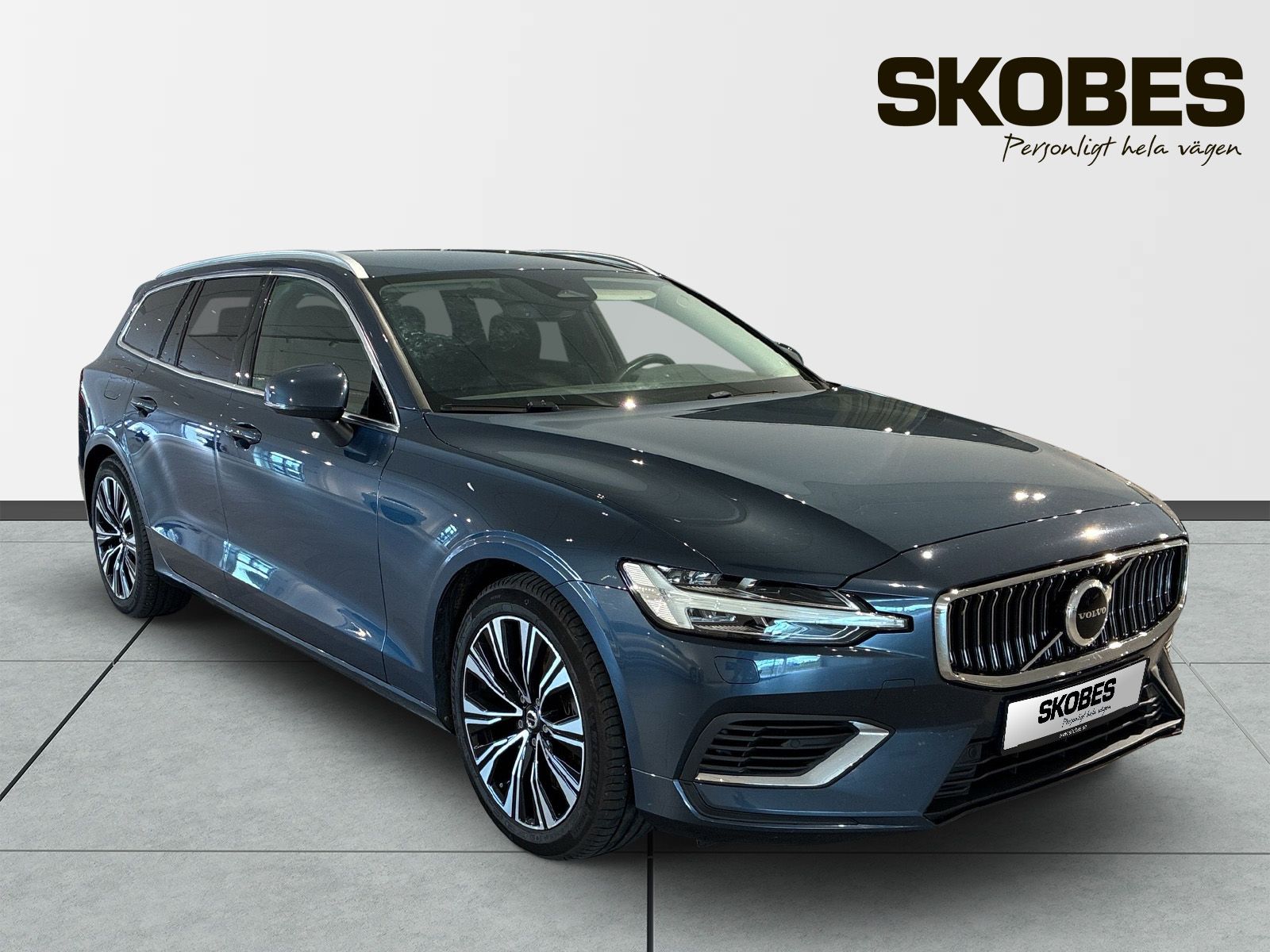 Volvo V60 Recharge T6 Core Edition