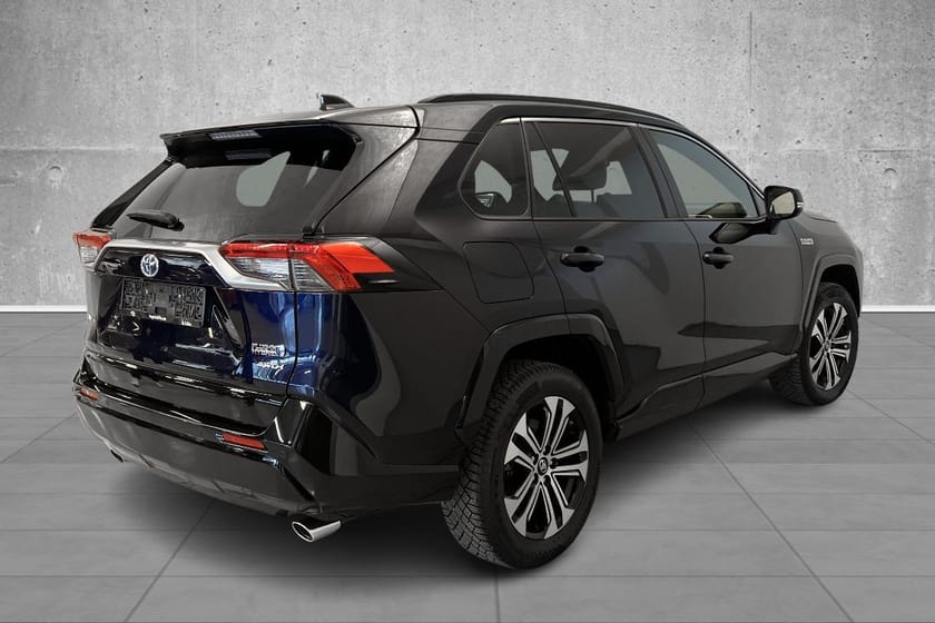 Bilde 5 av Toyota RAV4 Plug-in Hybrid 2.5 Active Tech/alle servicer/4x4/WLTP 75 km/