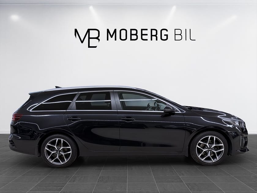 Bild 3 av Kia Ceed Sportswagon Sw 1.4 T-GDI 140hk Helg på Moberg! GT Line Navi B-Kamera