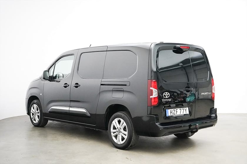 Bild 5 av Toyota ProAce City proace-city 1.2 Turbo / 130hk / Värmare / CarPlay