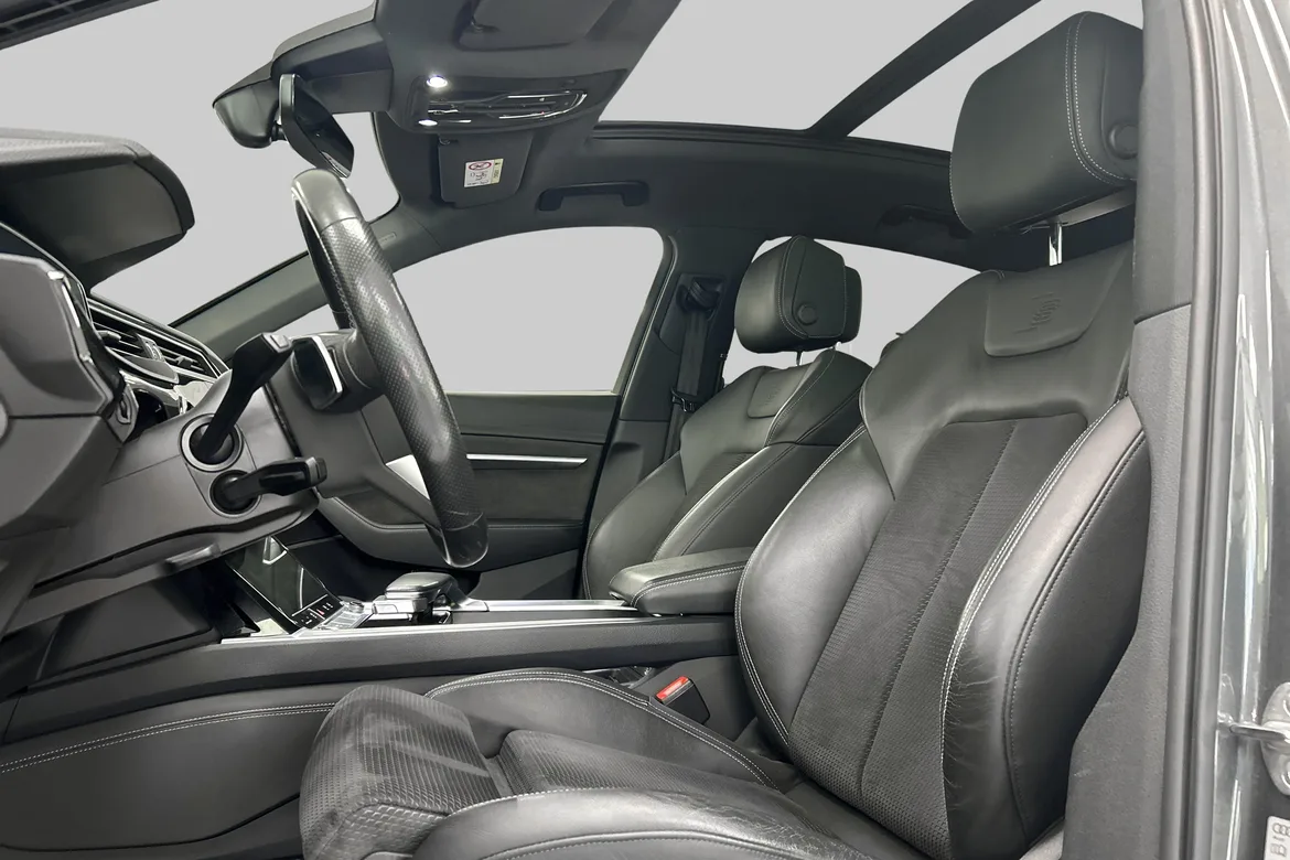 picture of a car