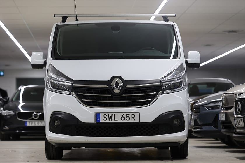Bild 5 av Renault Trafic Skåpbil 3.0t 2.0 dCi 145hk L2 LED Värmare B-kamera MOMS